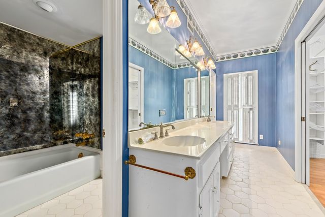 1206 Amherst Drive, Dothan, AL 36305