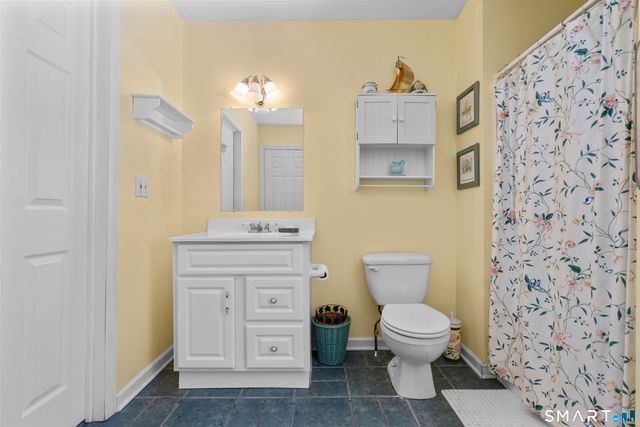 58 Kenmore Avenue, Waterbury, CT 06708