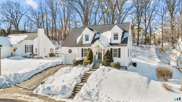 58 Kenmore Avenue, Waterbury, CT 06708