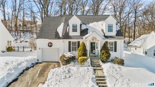 58 Kenmore Avenue, Waterbury, CT 06708