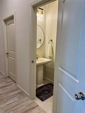 2509 Crystal Creek Drive, Yukon, OK 73099