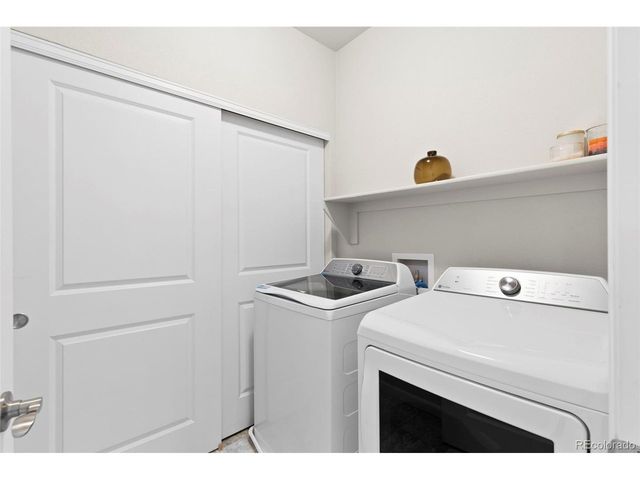 15526 W 64th Loop A, Arvada, CO 80007
