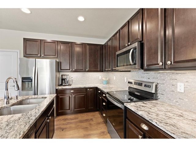 15526 W 64th Loop A, Arvada, CO 80007