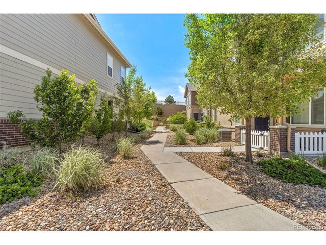 15526 W 64th Loop A, Arvada, CO 80007