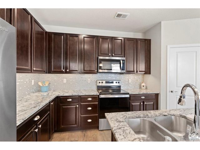 15526 W 64th Loop A, Arvada, CO 80007
