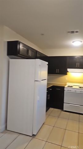 812 E 76th, Los Angeles, CA 90001
