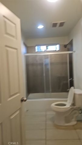 812 E 76th, Los Angeles, CA 90001