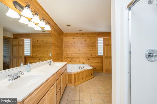 25 CEDAR SHORES DR, Mc Henry, MD 21541