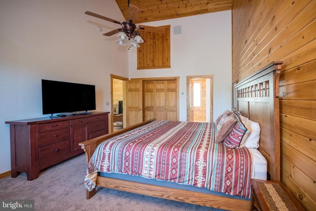 25 CEDAR SHORES DR, Mc Henry, MD 21541