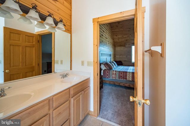 25 CEDAR SHORES DR, Mc Henry, MD 21541