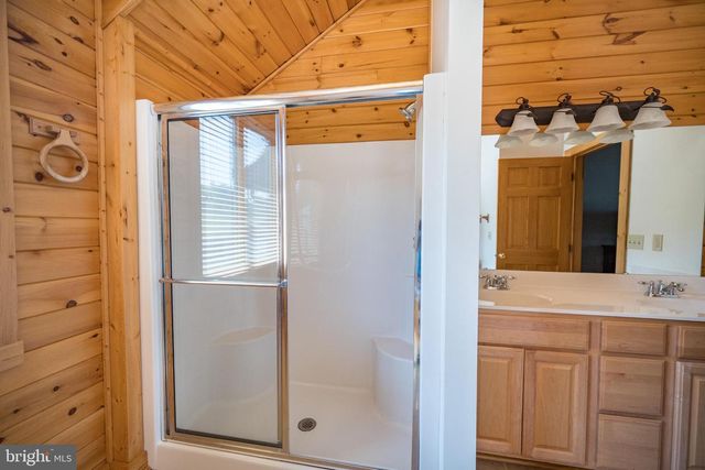 25 CEDAR SHORES DR, Mc Henry, MD 21541