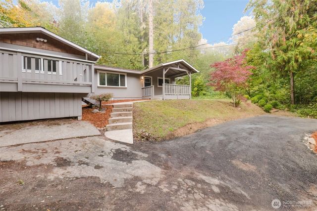 80 E Jody Lynn Lane, Belfair, WA 98528
