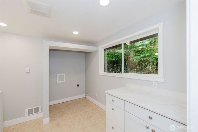 80 E Jody Lynn Lane, Belfair, WA 98528