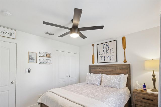 1303 Hutchins Lane, Reno, TX 76082