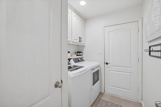 1303 Hutchins Lane, Reno, TX 76082