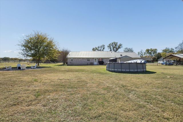 1303 Hutchins Lane, Reno, TX 76082