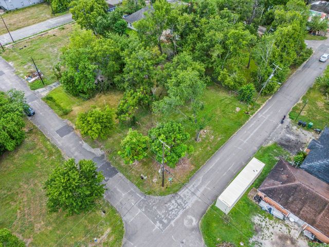 3006 Dennis Street, Houston, TX 77004