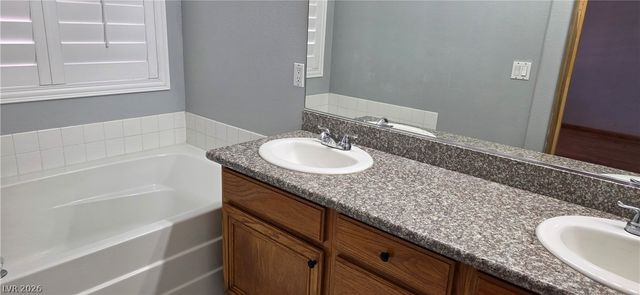 9007 Dulcimer Lane, Las Vegas, NV 89123