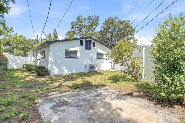 997 CEDARWOOD AVENUE, Dunedin, FL 34698