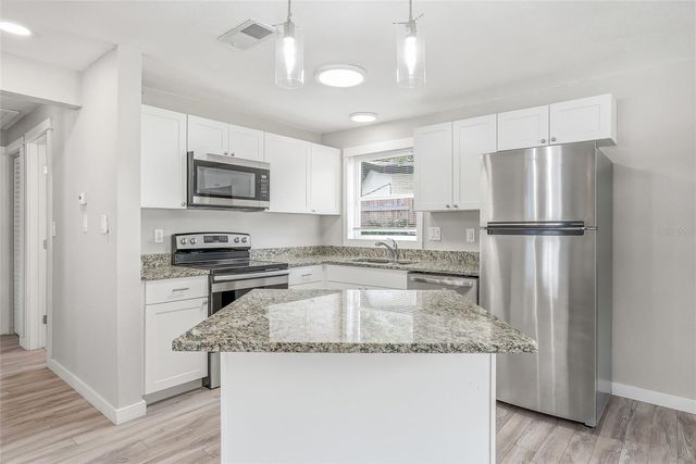 997 CEDARWOOD AVENUE, Dunedin, FL 34698