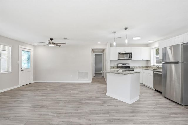 997 CEDARWOOD AVENUE, Dunedin, FL 34698