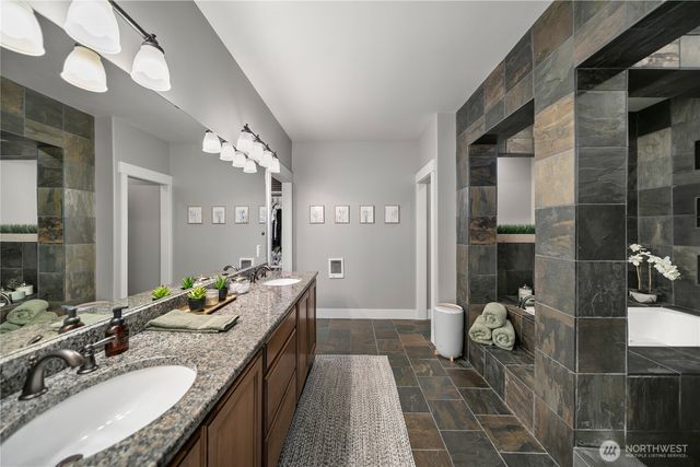 12 Elizabeth Court, Wenatchee, WA 98801