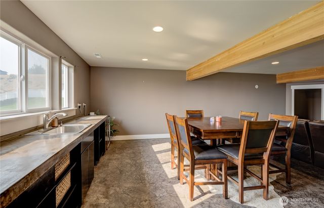 12 Elizabeth Court, Wenatchee, WA 98801