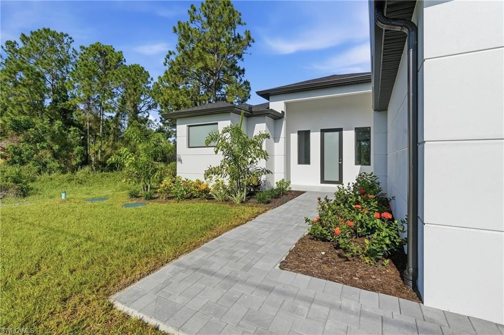 1134 Holmes AVE S, LEHIGH ACRES, FL 33974 — photo 3