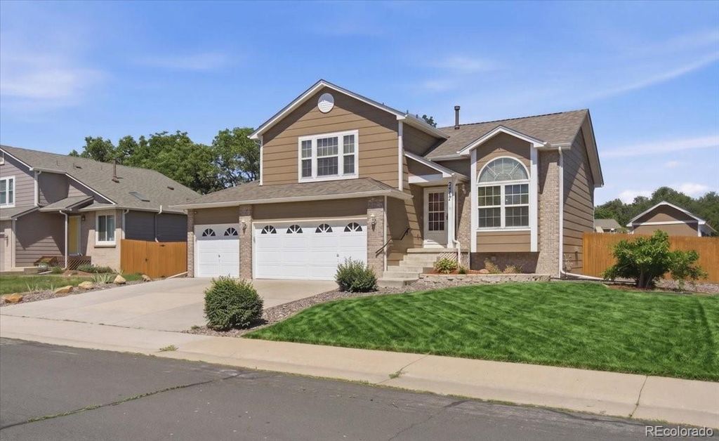 2977 W Rowland Avenue, Littleton, CO 80120