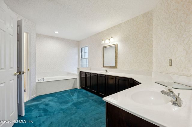 1850 WATERBURY Lane, Fleming Island, FL 32003