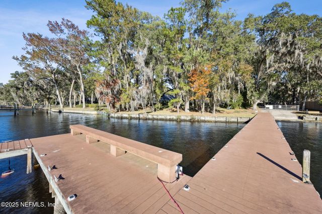 1850 WATERBURY Lane, Fleming Island, FL 32003