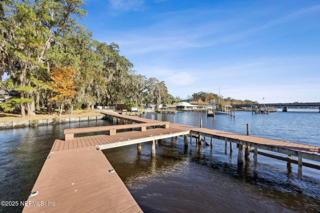 1850 WATERBURY Lane, Fleming Island, FL 32003