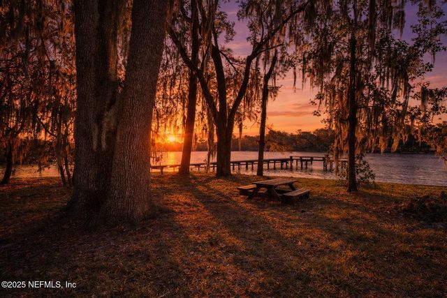 1850 WATERBURY Lane, Fleming Island, FL 32003