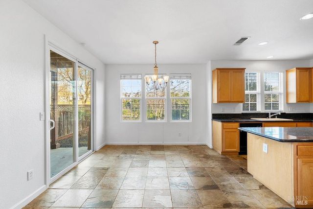 8356 Bennington Ct, Vallejo, CA 94591