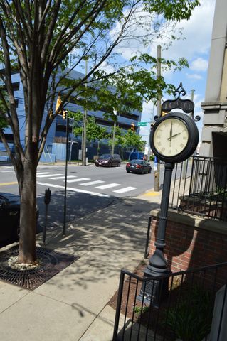 1803 Broadway Apt 527, Nashville, TN 37203