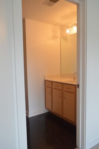 1803 Broadway Apt 527, Nashville, TN 37203