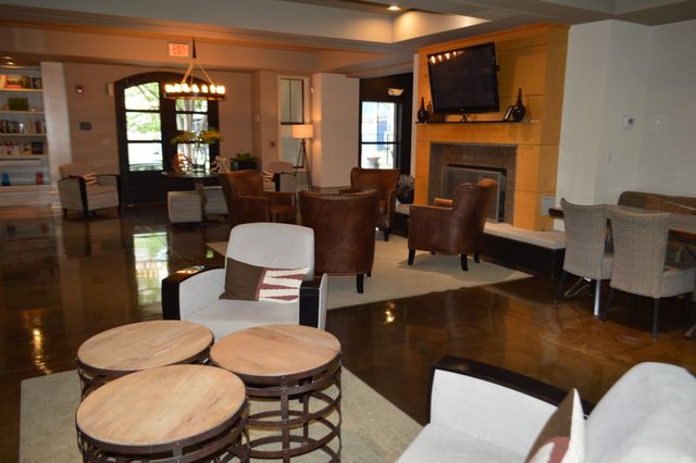 1803 Broadway Apt 527, Nashville, TN 37203