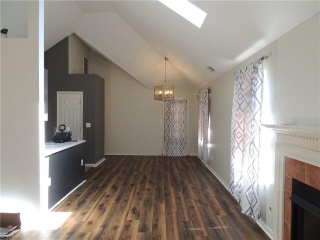 107 Dana DR, Suffolk, VA 23434