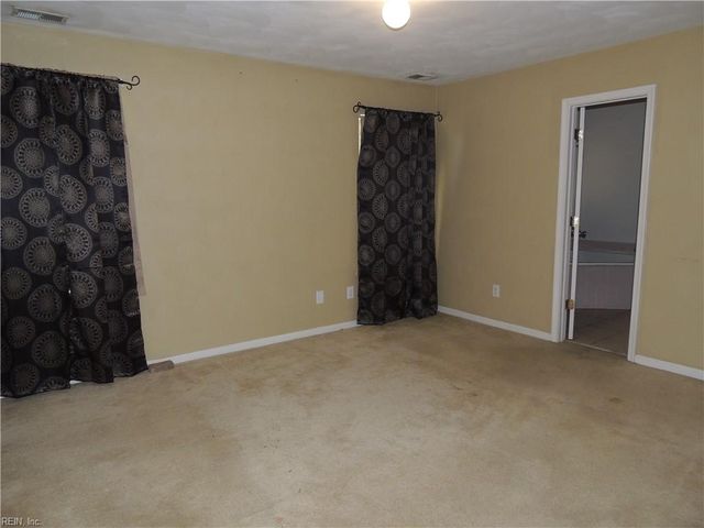 107 Dana DR, Suffolk, VA 23434