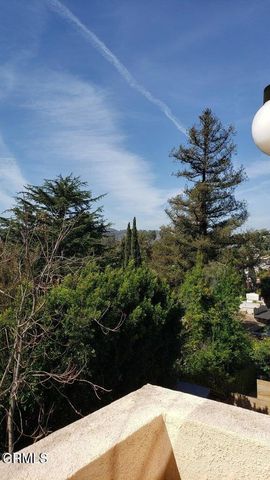 2305 Glendale Boulevard 204, Los Angeles, CA 90039