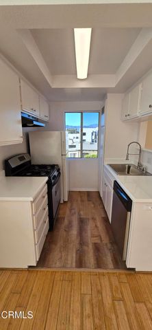 2305 Glendale Boulevard 204, Los Angeles, CA 90039