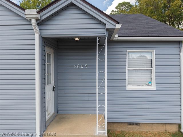 4609 Clarendon Avenue, Fort Smith, AR 72904