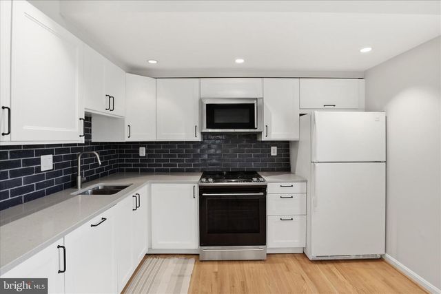 9311 CLANBROOK CT, Fairfax, VA 22031