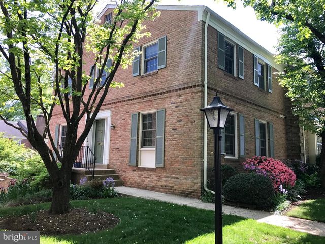 9311 CLANBROOK CT, Fairfax, VA 22031