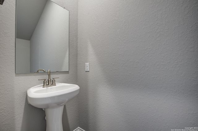 2511 Pink Pearl Dr., San Antonio, TX 78224