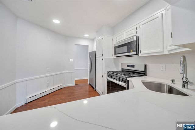 231 Hillside Avenue, Paramus, NJ 07652