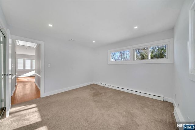 231 Hillside Avenue, Paramus, NJ 07652