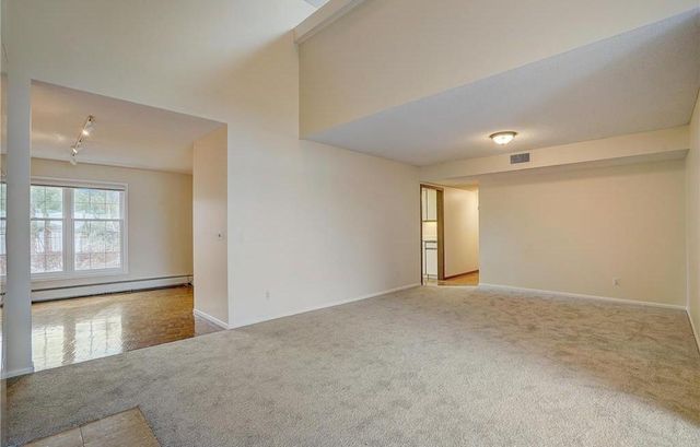 603 Lake Street 307, Excelsior, MN 55331