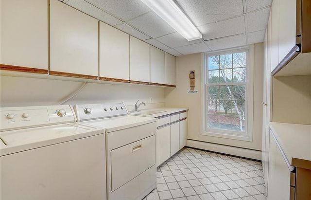603 Lake Street 307, Excelsior, MN 55331