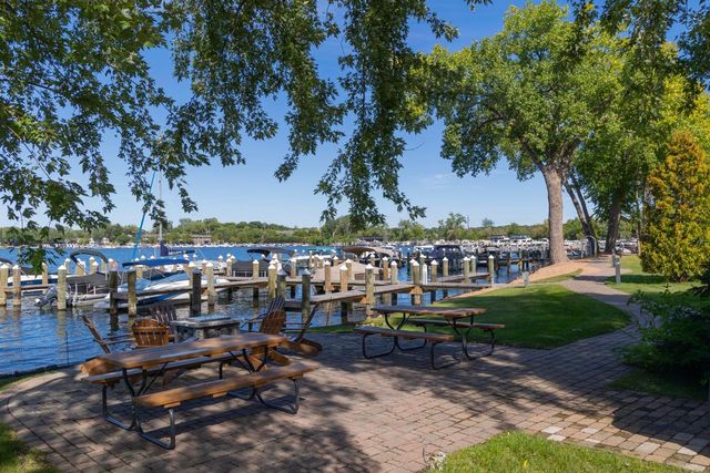 603 Lake Street 307, Excelsior, MN 55331